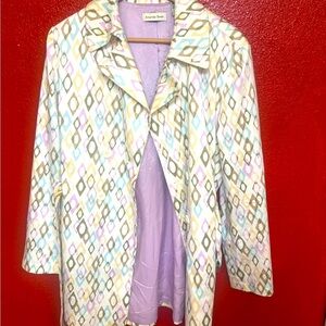 Brand: Amanda Smith Size: 10 
Material: 98% cotton and 2% spandex